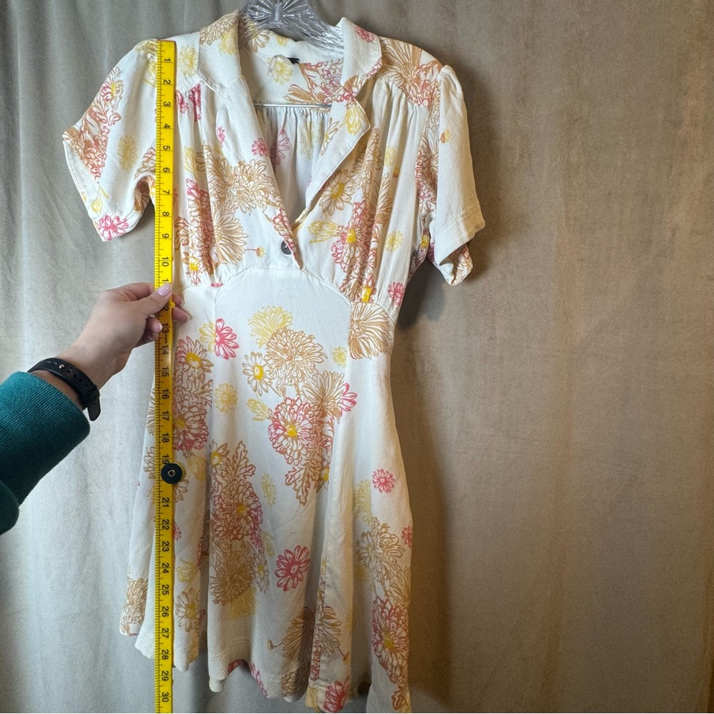 Free People Cream Mini Dress with Pink & Yellow Floral Print XS Collar Fit Flare - Picture 15 of 15